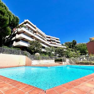 ApartHotel Riviera - Terrasse de Fabron - Swimming pool - Sea View