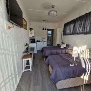 Strand Apartment