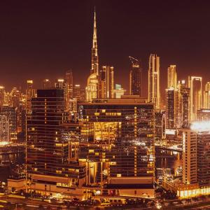 Burj Khalifa View - Amazing Oasis Pool - 1400 sqft
