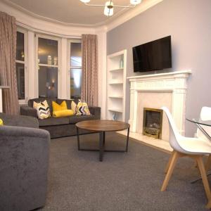 Renovated West End Flat in Glasgow