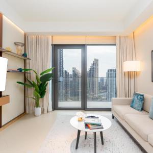 Ultimate Stay Luxurious Address Opera 2BR Next to Burj Khalifa and Dubai Mall Large Balcony with Stunning Views