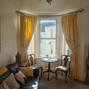 Spacious two bedroom flat, central location