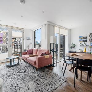 Impeccable Modern 2BR Apartment Peachy Stays