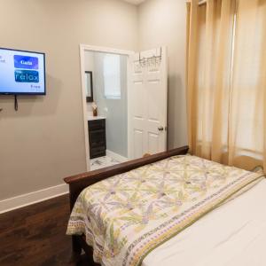 Cozy Room Queen Bed Private Bathroom Fast Wifi