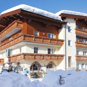 Apartment in Kitzbühel Alps with Wellness Area