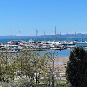 Apartamento frente al mar centro Roses AV-59