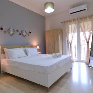 Plaka, Apartment in the old historical neighborhood of Athens