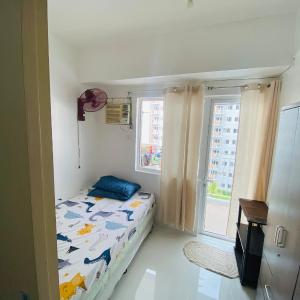 Field Residences 1bedroom condo-Free Wifi, Near in NAIA Terminal