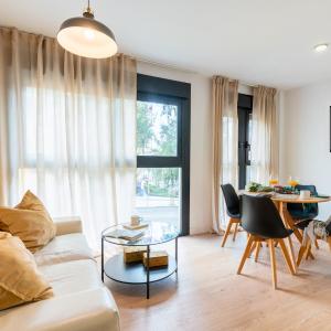 Triana Apartment ME by AORA STAY