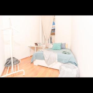 Király stret Gozsdu