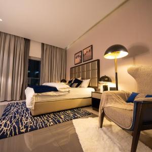 Cosy Studio at Damac Majestine