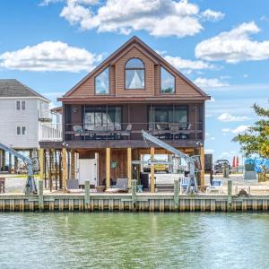 Off Duty - Pet Friendly, Waterfront!