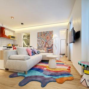 Pop Art & Vibrant Parisian Flat AC Near Opera