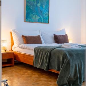 Gemütliche grosse Wohnung Nähe Uni