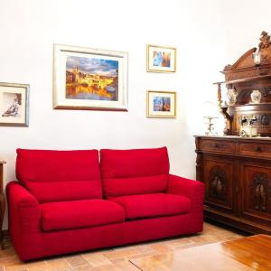 Elegant apartment 300m from old town center