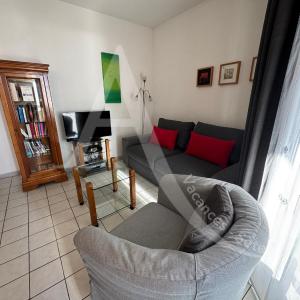 1 CHAMBRES, PKG, A MI CHEMIN ENTRE PLAGES ET CENTRE HISTORIQUE