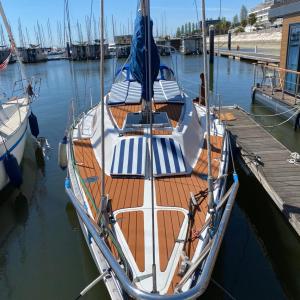 Sailboat Anand