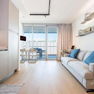 Waterfront Lux, 2 Bed Studio, Parking By Tilo