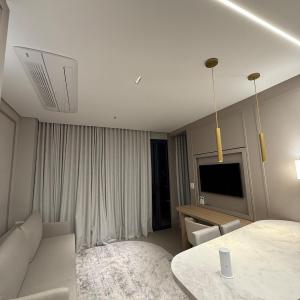 Cozy studio with a privileged view