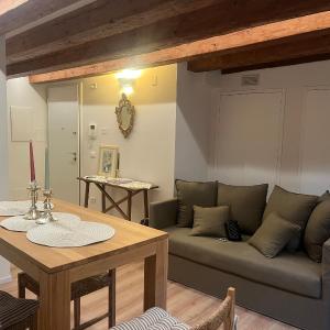 Venexiana Suite