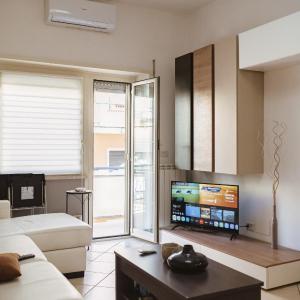 Two Bedroom Appartment - 3 min Metro Conca D'Oro by ORPI RENT