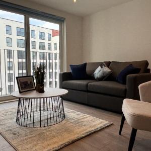 Stylish 1-Bedroom Apartment Sleeps 3 in central Birmingham