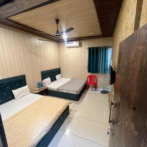 Hotel Mahakal Ramashray