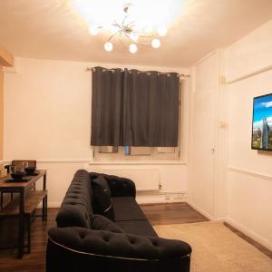 Modern apartment near London bridge
