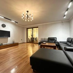 Cozy Retreat in Green Dúbravka