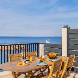 Résidence Les Goudes, appartements accés direct à la plage, vue mer