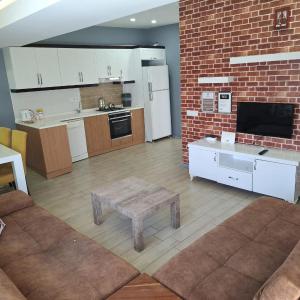the u homes