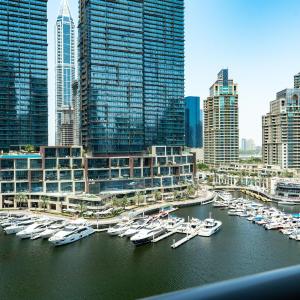 Vacay Lettings - Stylish 1 Bedroom Apartment with Marina View, Dubai Marina