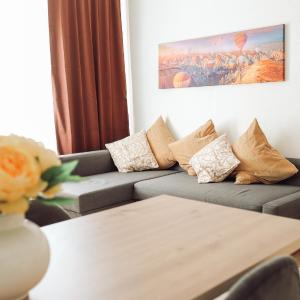 Zentrum, 2R, eigene Terrasse, WiFi, 4P, modern, ruhig