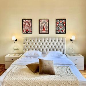 White Lilies - Elegant Sea View F1 & Nizami Charm
