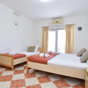 Studio für 3 Personen