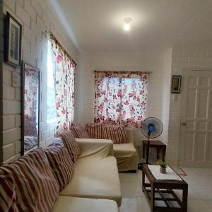 Ka Bosun Transient House Rental