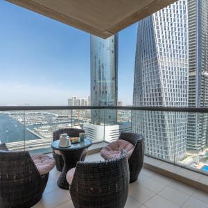 Vacay Lettings - 2BHK with Dubai Marina View