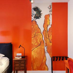 Prisma Rooms