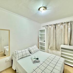 FLAT Completo perto Av Paulista, 1 Vaga