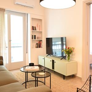 Brand new 3bedroom athenian flat in Koukaki