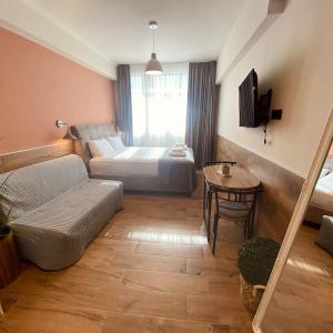 Monastiraki 503 SuperHost Hub