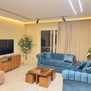 Luxury apartment in second new cairo