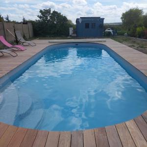 Petite maison bretonne 2 personnes accès piscine