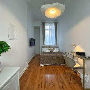 HolidayHome Apartments l Luxury Private Room in Prenzlauer Berg