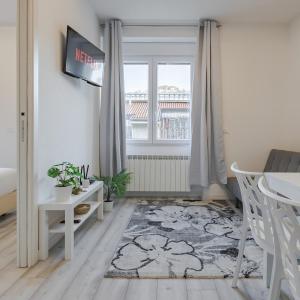 2 bedroom Giacinti Comfort Apartment Free WiFi