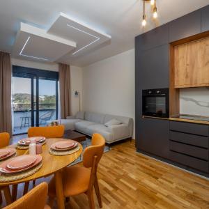 Cozy Coastal Bliss 1