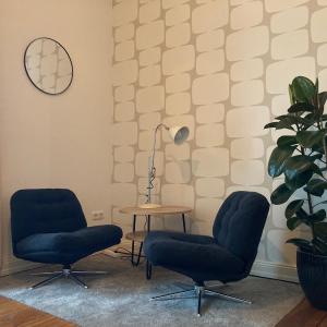 Zentrales Zimmer mit eigenem Balkon