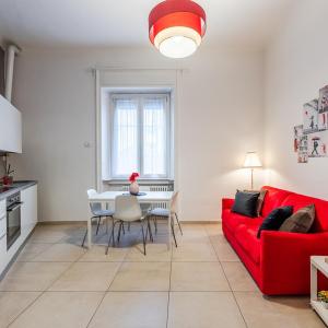 Milano M4 - Apt Design District - Duomo-AC-Wifi