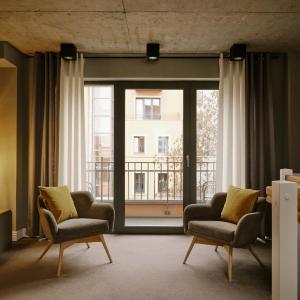 Art Apartments