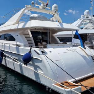 Beautiful Motor Yacht Barcelona